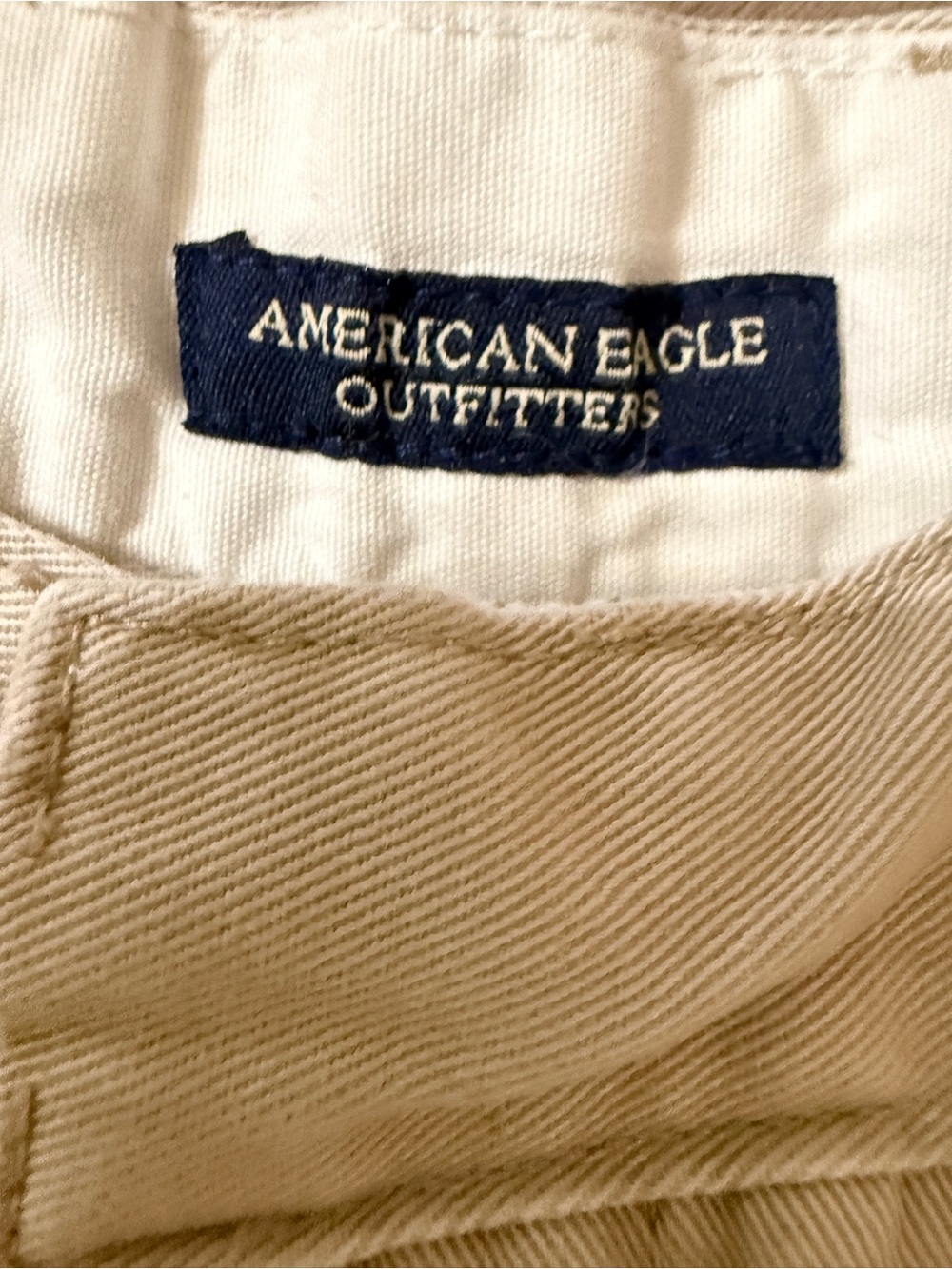 American Eagle Tan Khaki Chino Shorts Women’s Size 6 Casual Summer Preppy - Picture 3 of 5